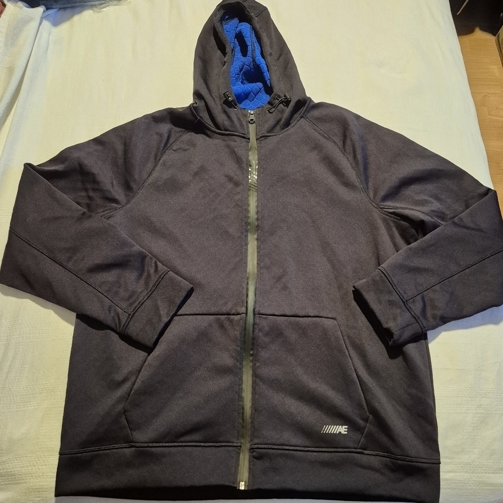American Eagle Outfitters men's XL black Active Flex black hooded jacket, VGUC